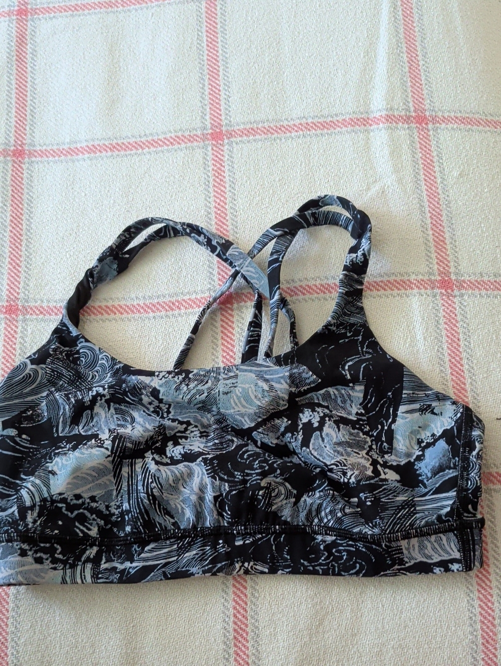 lululemon athletica Black & Light Gray Abstract Print Sports Bra